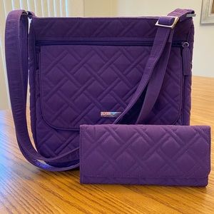 Vera Bradley Microfiber Double Zip Mailbag Crossbody Purse